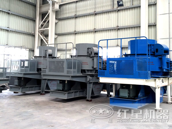 沖擊式破碎機(jī)、沖擊錘式破碎機(jī)